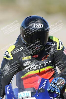 media/Jan-15-2026-Racers Edge (Thu) [[dfebeb70ab]]/2-A Group/Session 5 Turn 2/